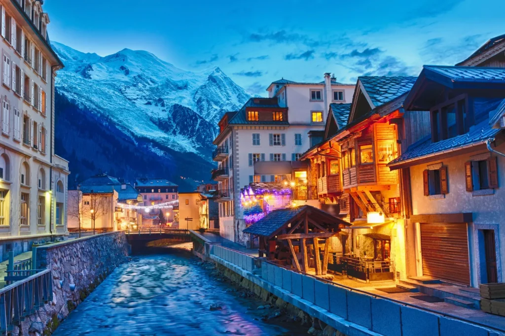 Return to the allure of nighttime Chamonix